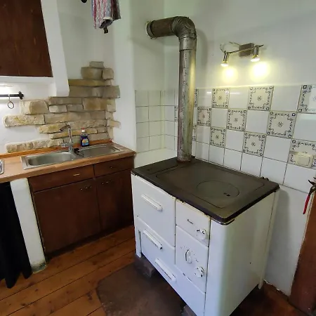 Gemuetliche Ferienwohnung Mit Kamin Und Garten Гармиш-Партенкирхен Экстерьер фото