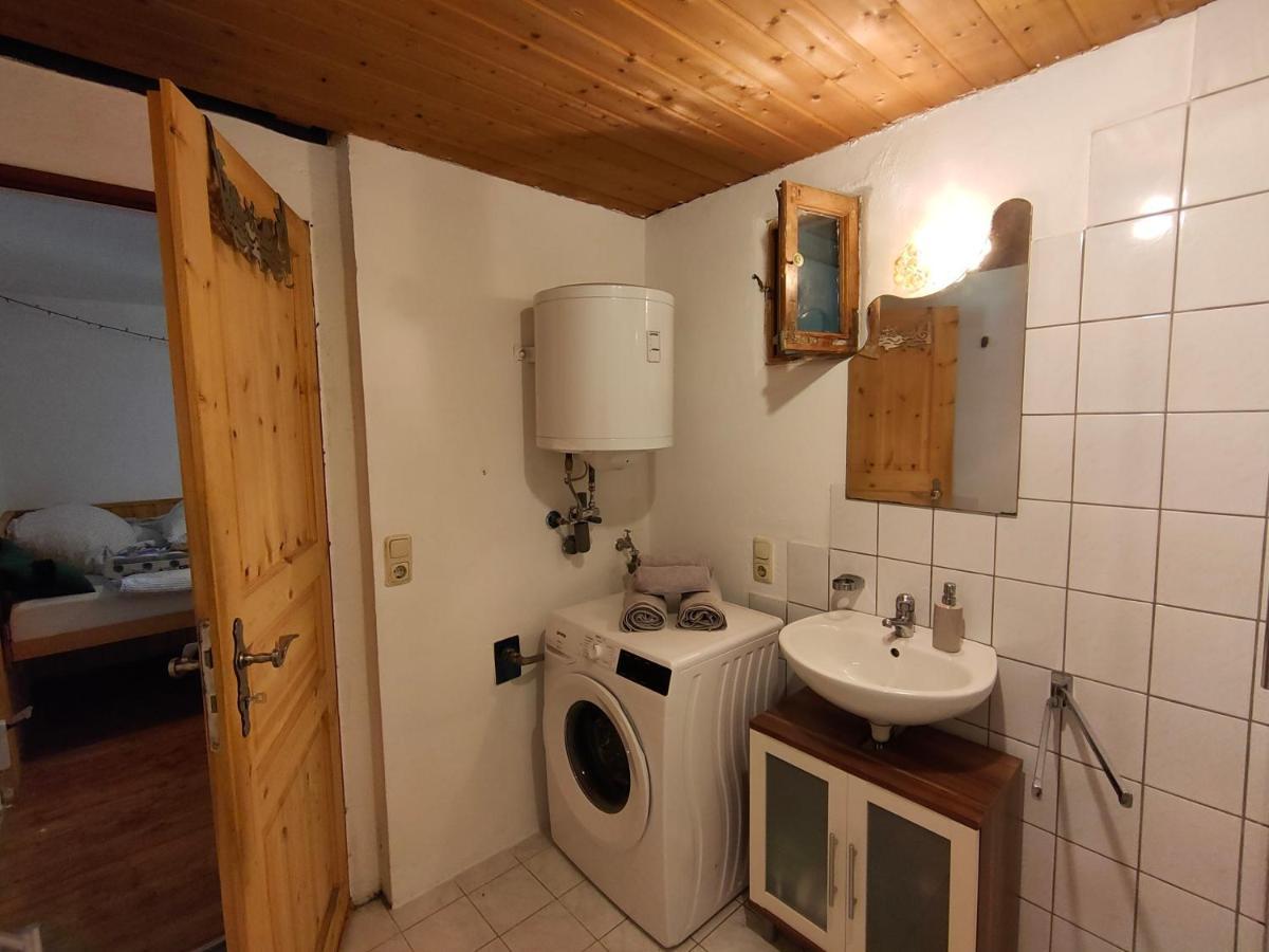 Gemuetliche Mit Kamin Und Garten Apartment